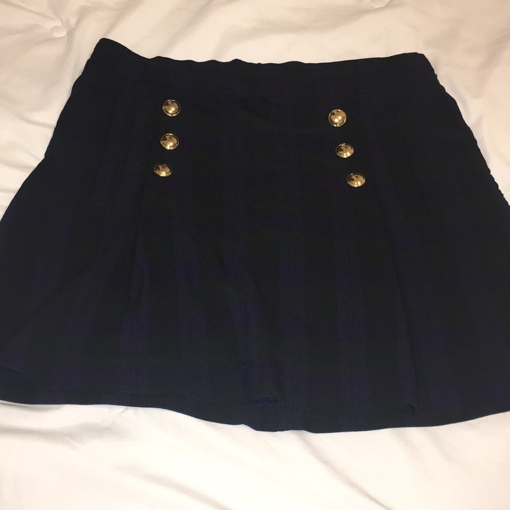 mini school skirt junior